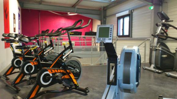 salle de fitness - cours collectifs